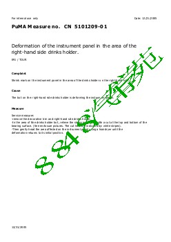 5101209-01 Deformation of the instrument panel in the area of the right-hand side drinks holder