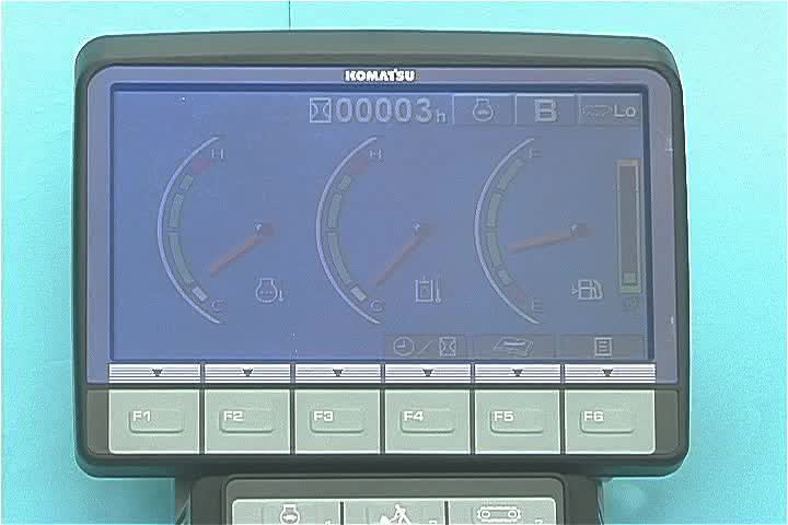 PC200-8检控面版使用录象_e18