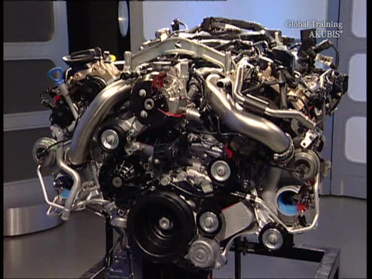 Sd_244_The new 8-cylinder engine M 278 DELA 46_CHN